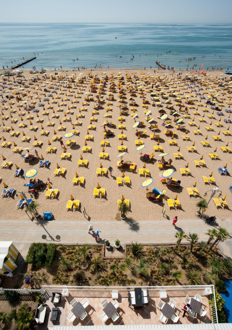 Hotel Nizza Frontemare Superior 3 Stelle photo 3