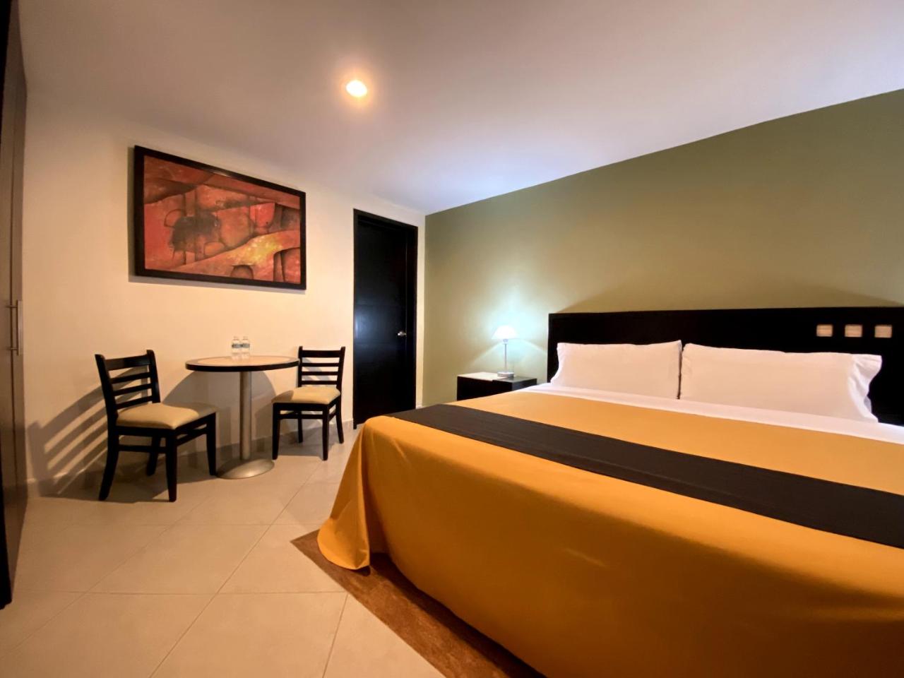 Hotel Escala Puebla Centro photo 4