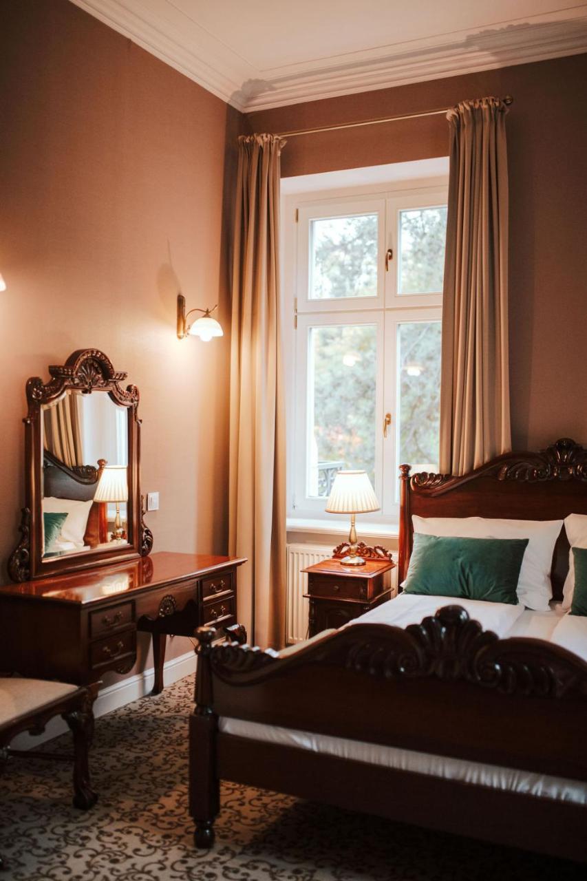 Hotel Dębowy Biowellness & SPA Góry Sowie photo 3