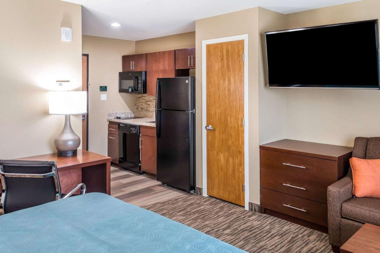 MainStay Suites Edinburg South photo 2