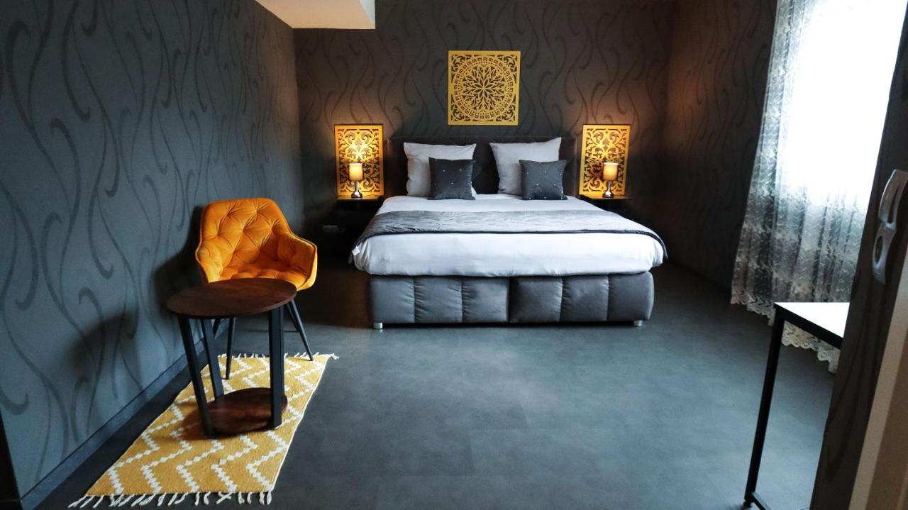 DUA Hotel photo 4