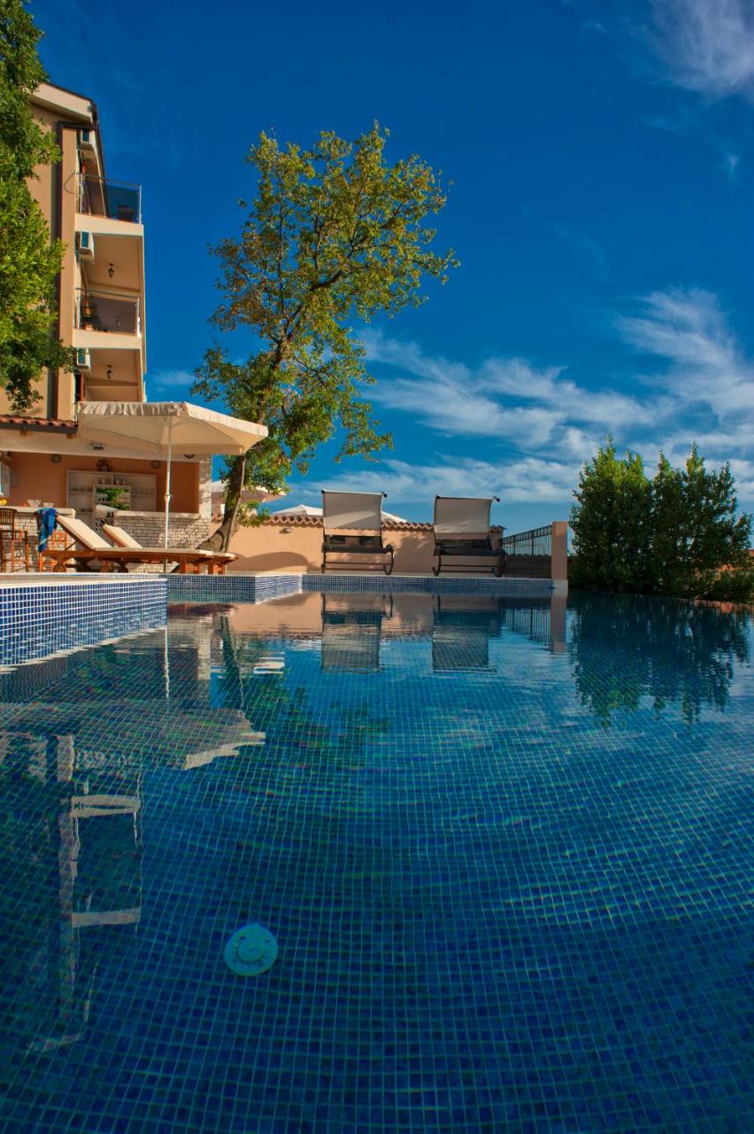 Harmonia Bungalows & Pool - 6