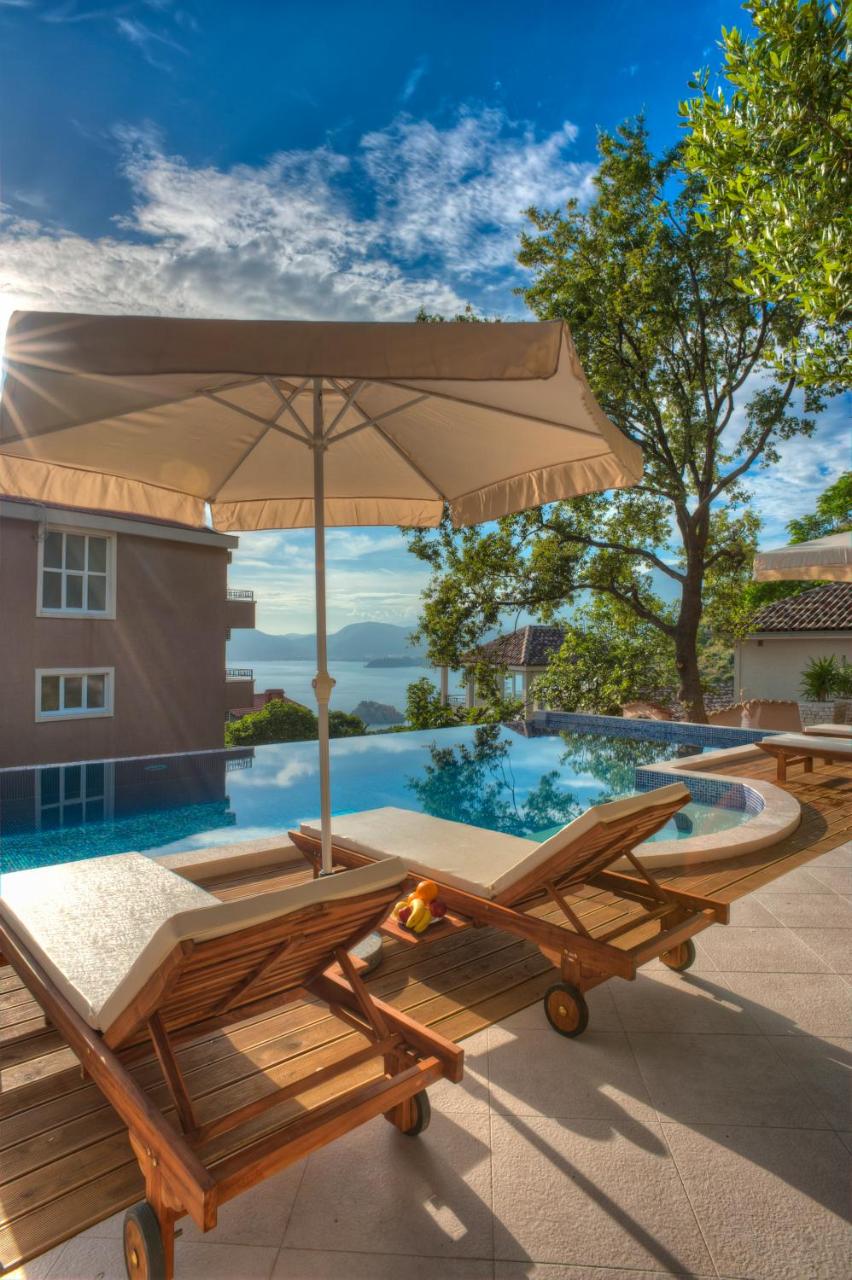 Harmonia Bungalows & Pool - 2