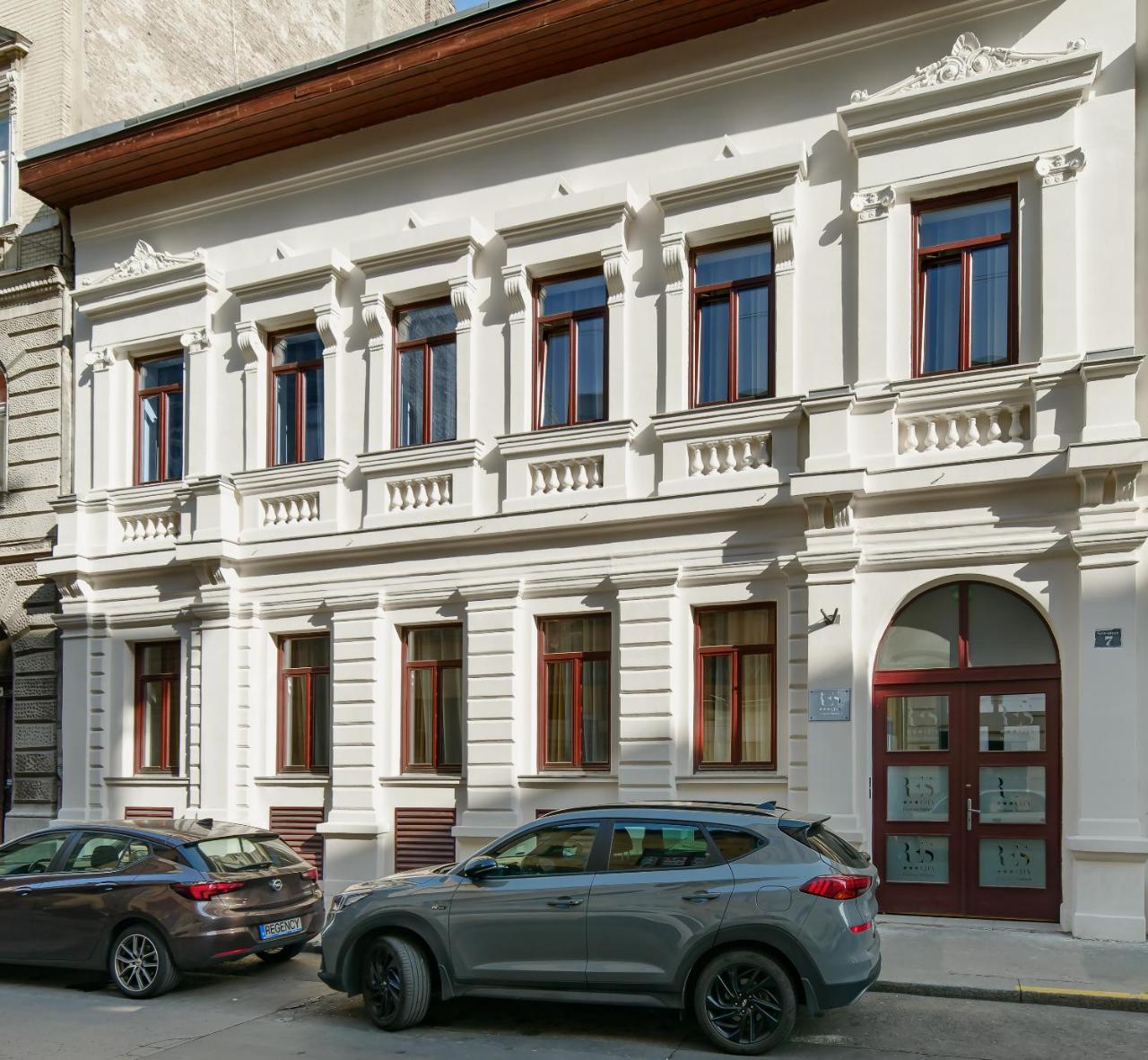 RES City Residence Hotel Budapest