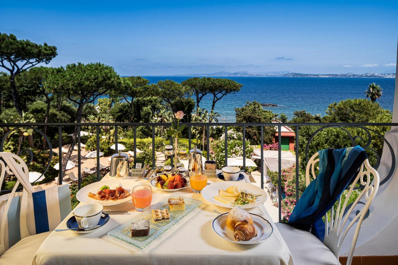 Excelsior Belvedere Hotel & Spa - 3