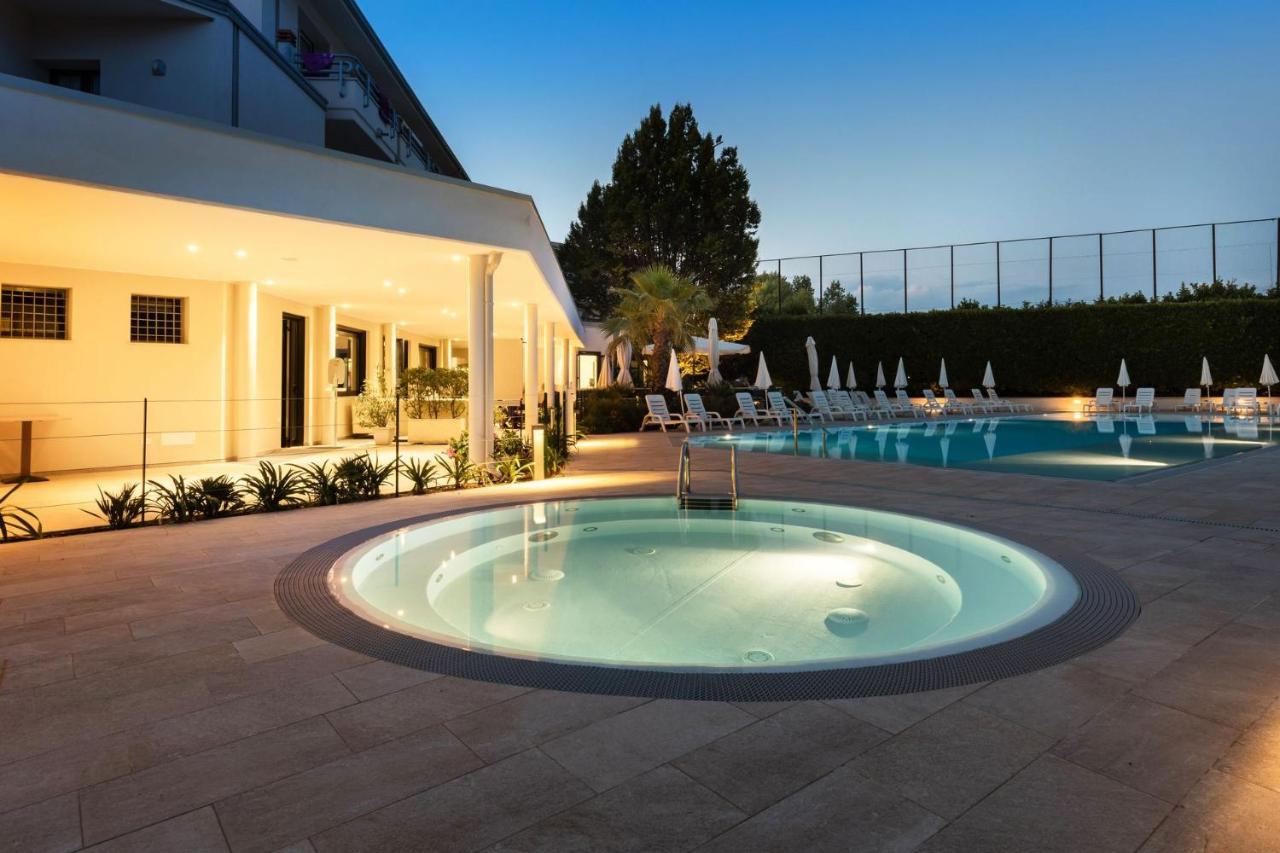 Photo - Hotel Du Parc