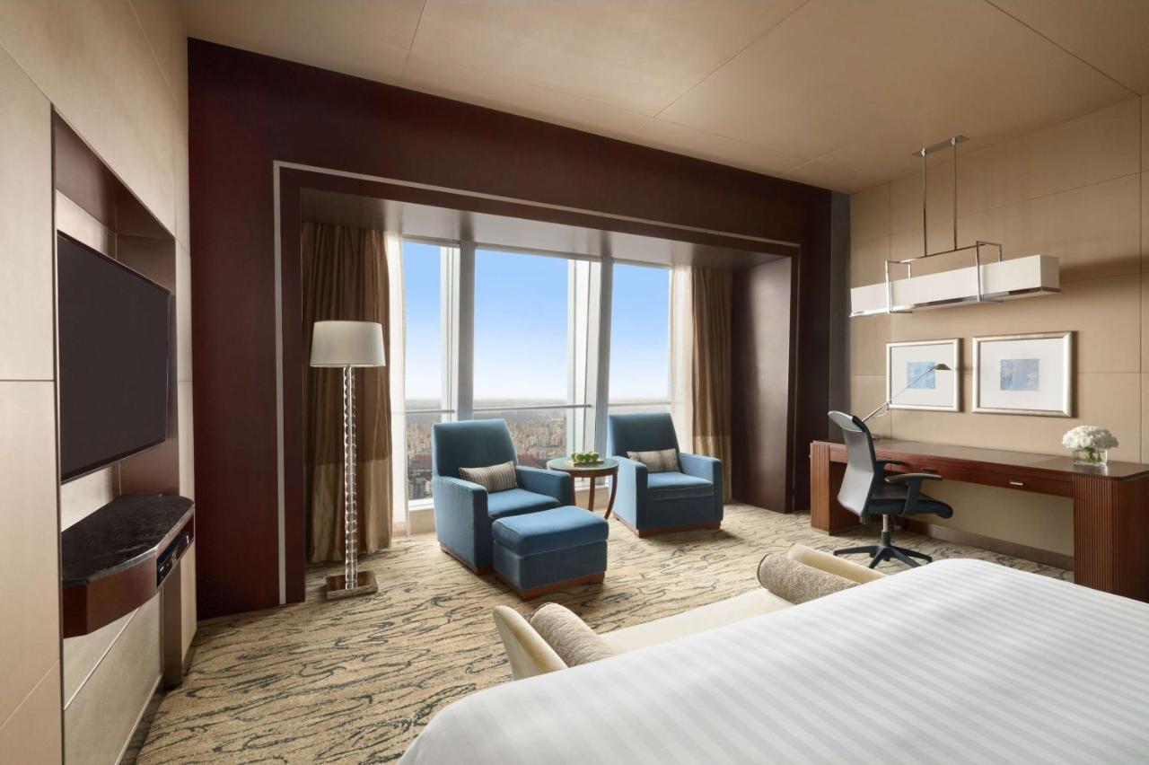 China World Summit Wing, Beijing, A Shangri-La Hotel photo 2