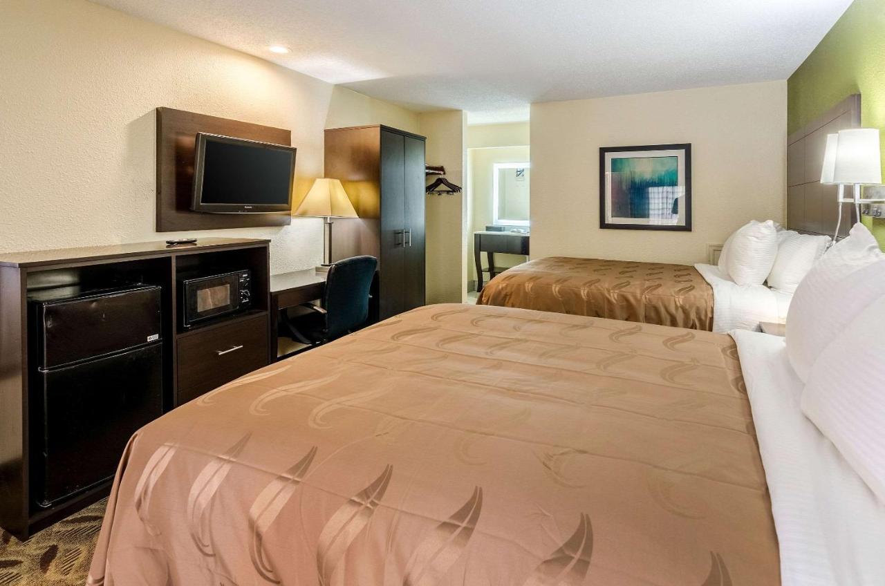 Quality Inn Tanglewood photo 2