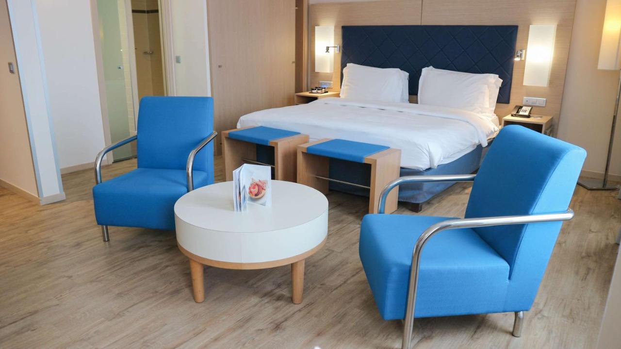 Radisson Blu Hotel Toulouse Airport photo 3