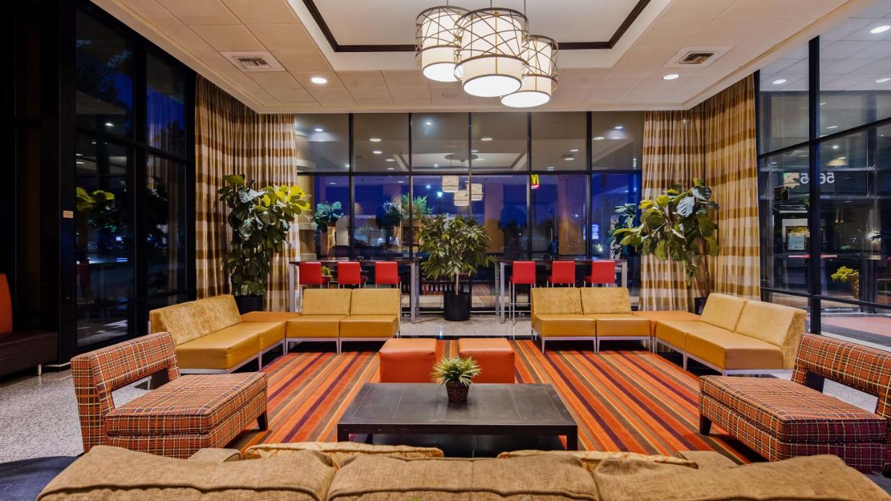 Foto - Best Western Plus  And Conference Center