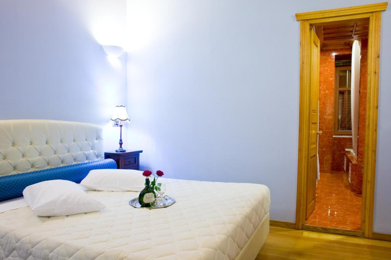 Kyveli Suites photo 2