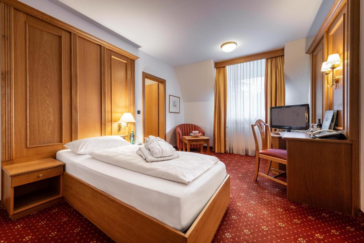 VILA VITA Burghotel Dinklage - 2