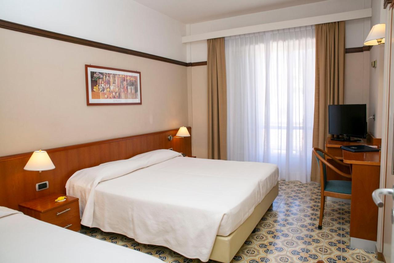Hotel Pietra di Luna - 3