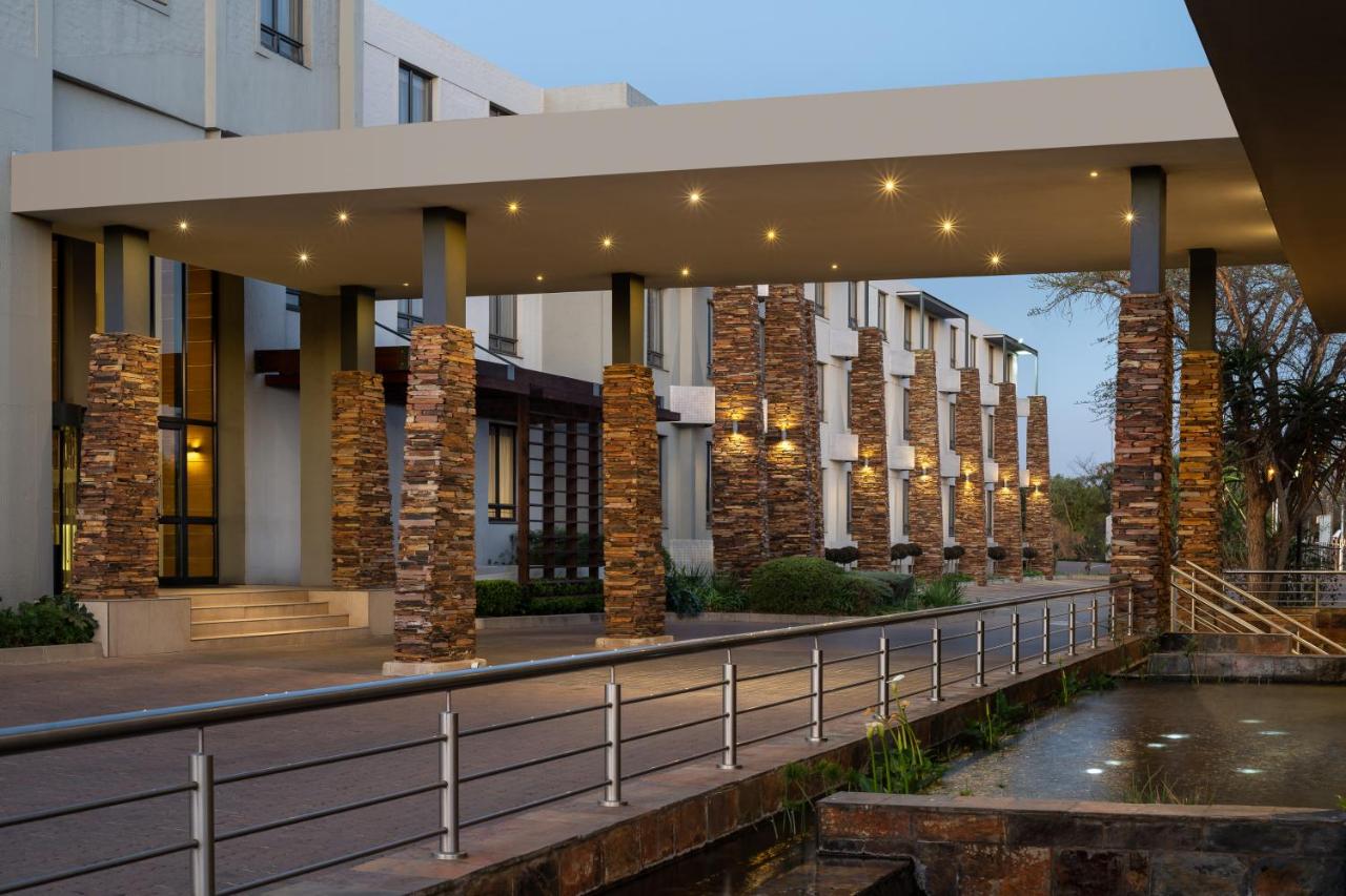 Premier Hotel Midrand photo 2