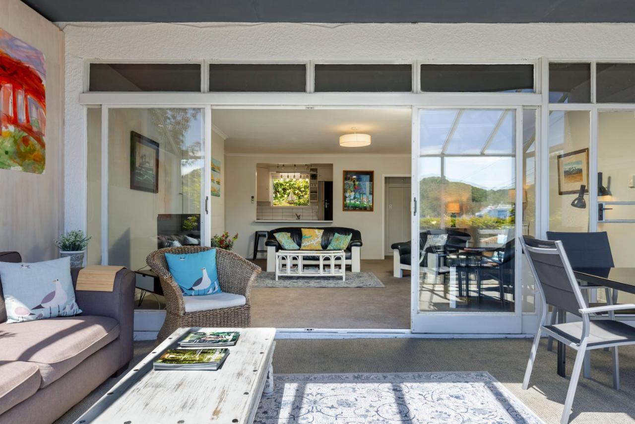 Seaview Apartment photo 2