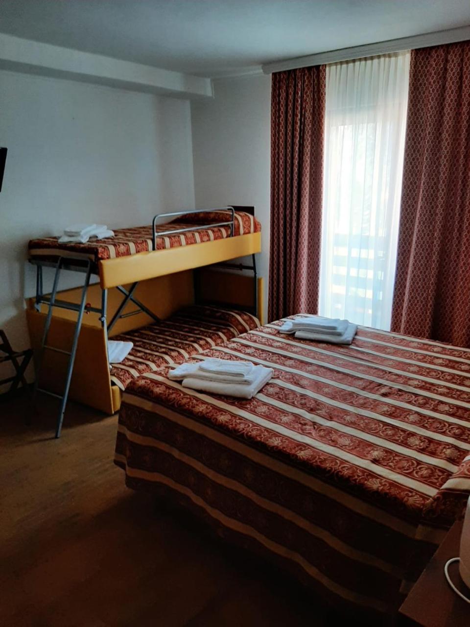 HG Hotel Italia photo 4