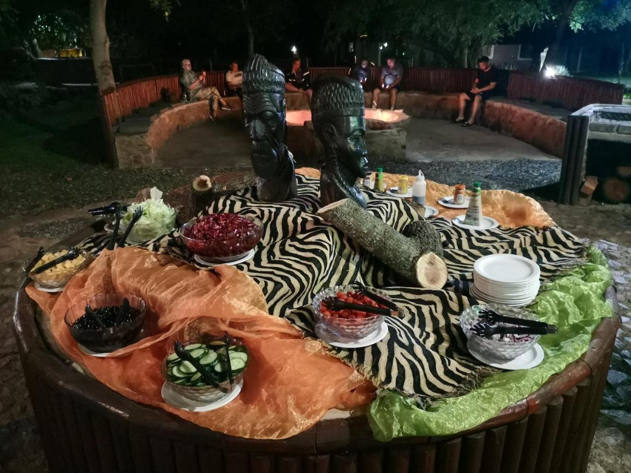 Boulders Safari Lodge photo 2