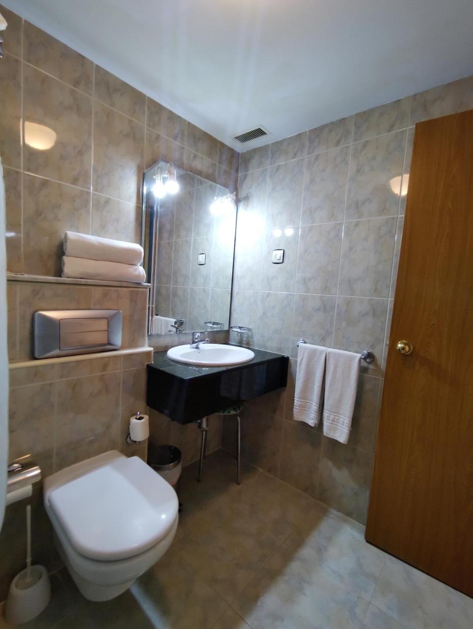 Hotel Ria de Vigo "Tierra de Campos" photo 2