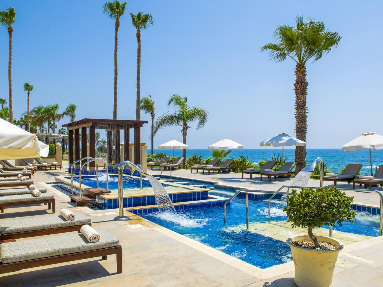 Alexander The Great Beach Hotel photo 3