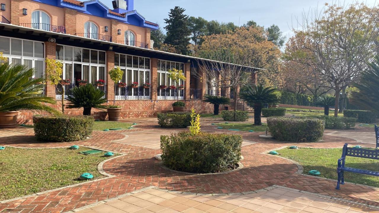 Hotel Fuente Las Piedras photo 2