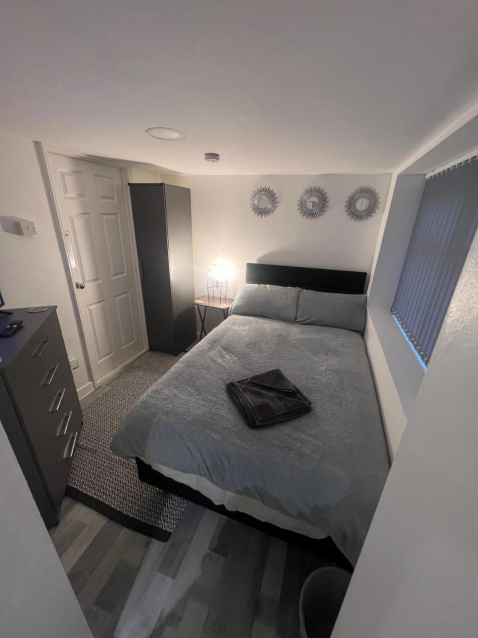 Photo - The Honley hotel