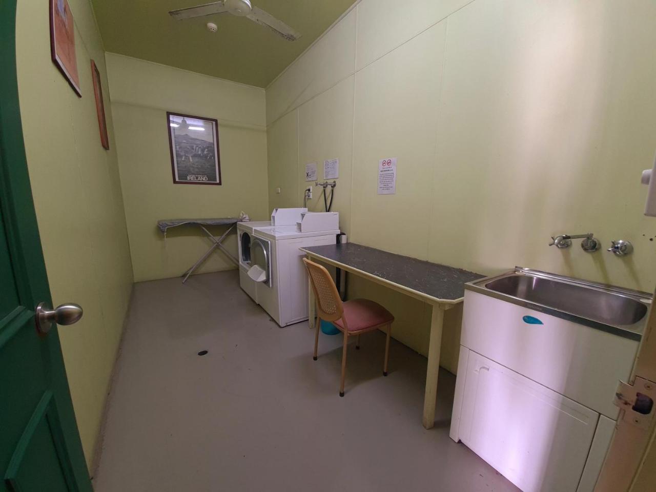 Criterion Hotel-Motel Rockhampton photo 2