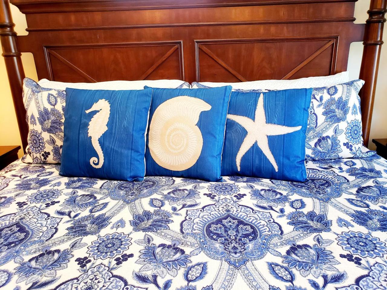Elmere House Bed & Breakfast - 5