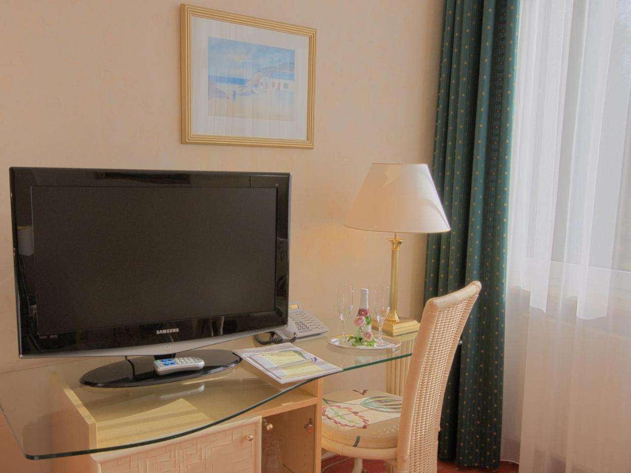 Park-Hotel photo 3
