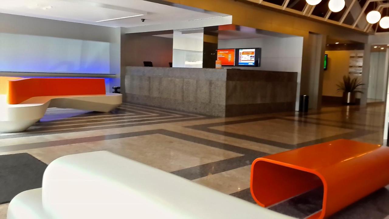 Boulevard Plaza photo 4