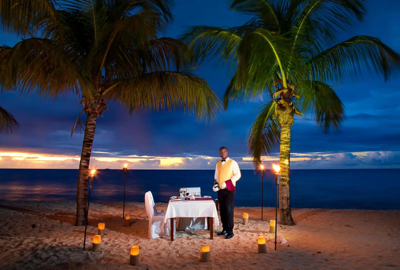Galley Bay Resort & Spa photo 3