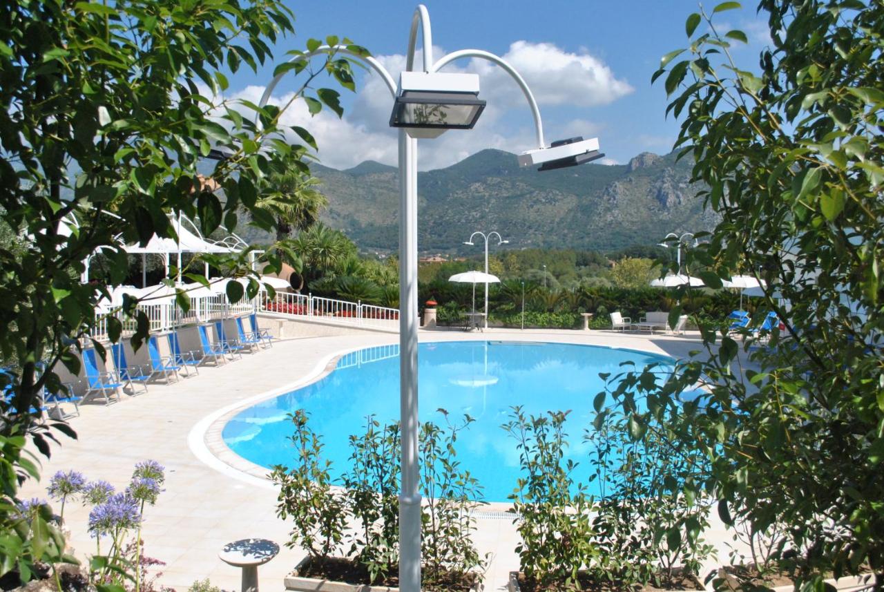 Edra Palace Hotel & Ristorante