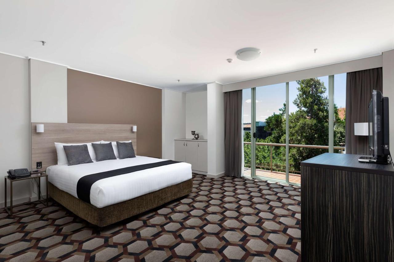 Rydges Canberra photo 2