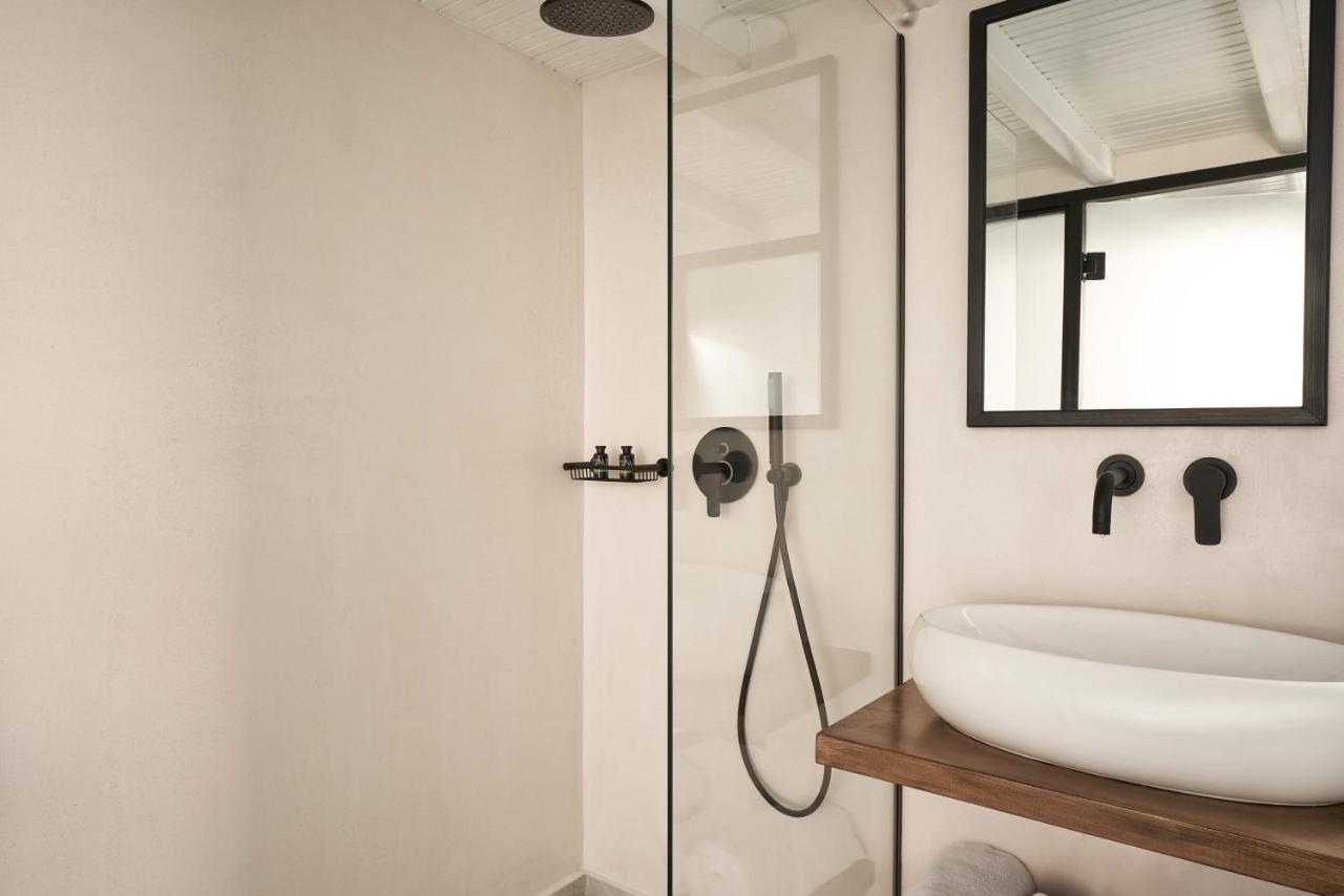 Almyra Guest Houses - 4