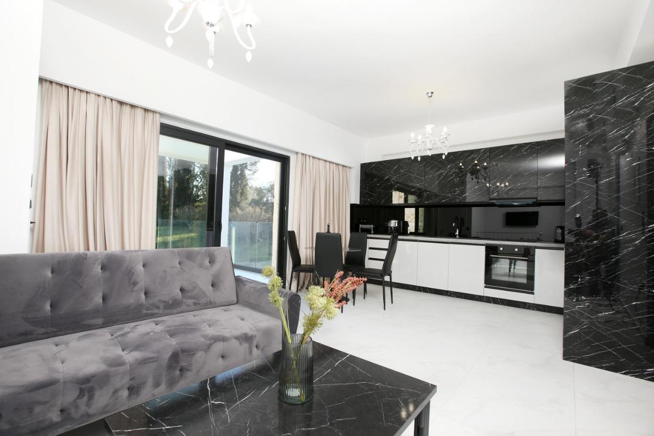 Rans Luxury Villas & Suites in Corfu with swimming pool - 5