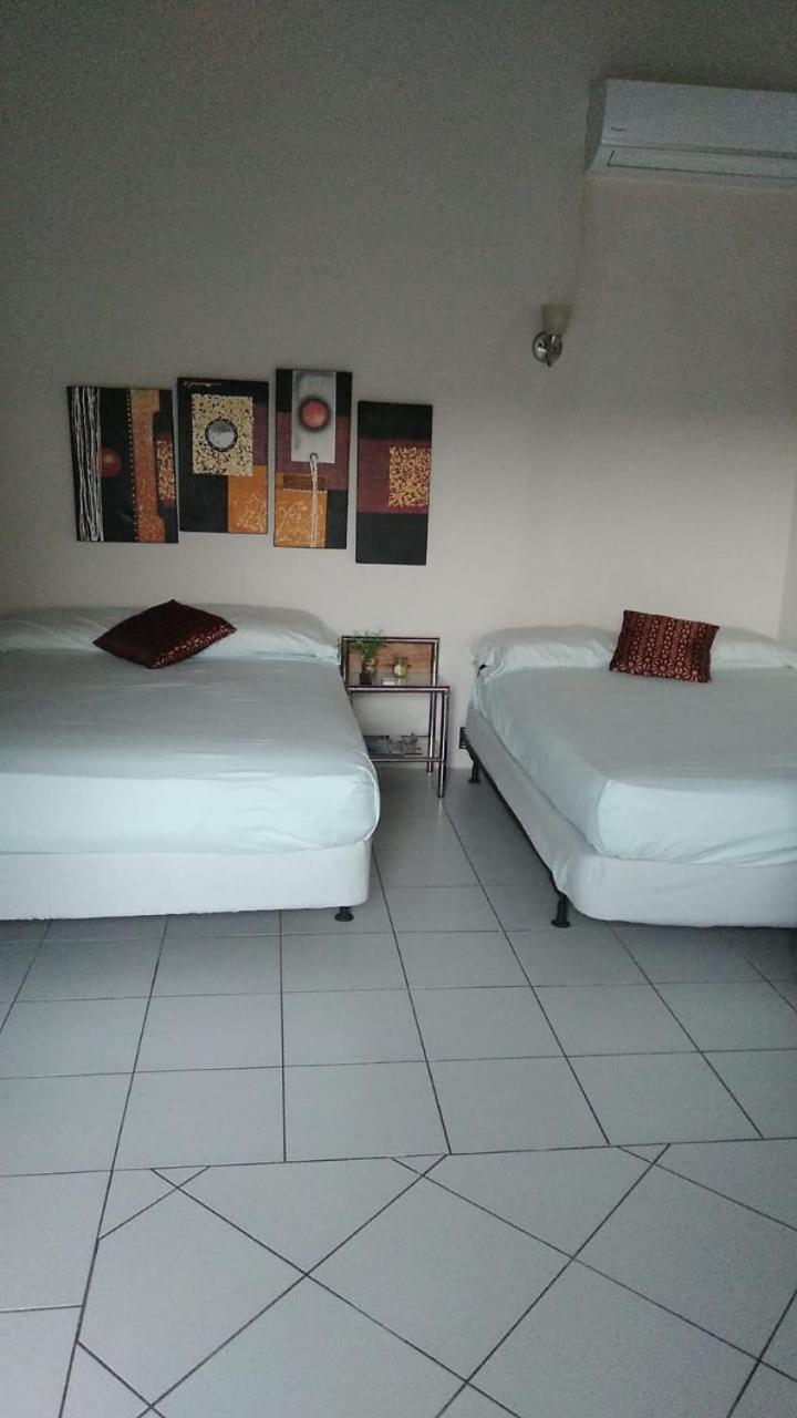 Courtesy Apartments Aruba photo 2