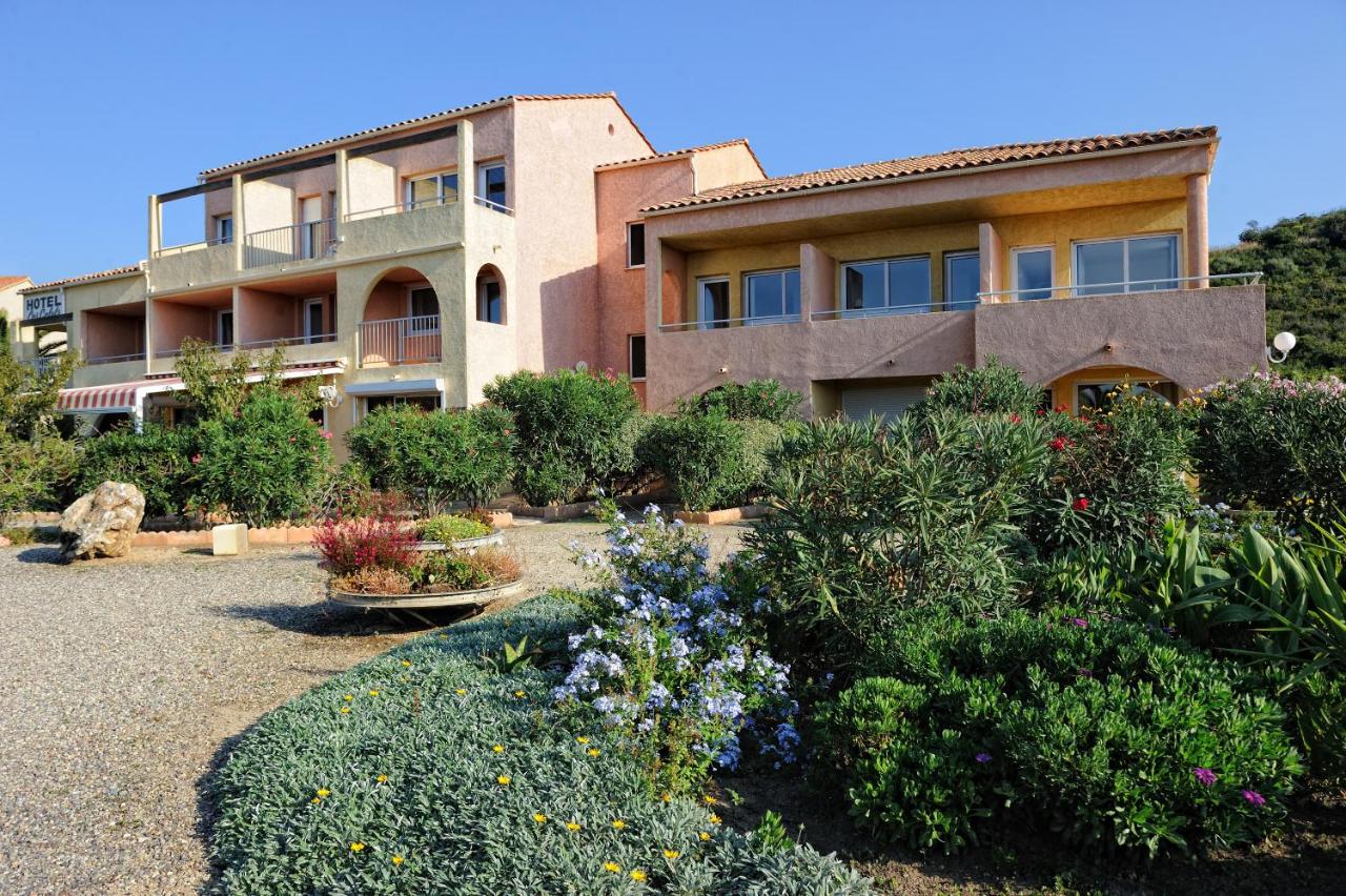 Hotel Les Galets photo 2