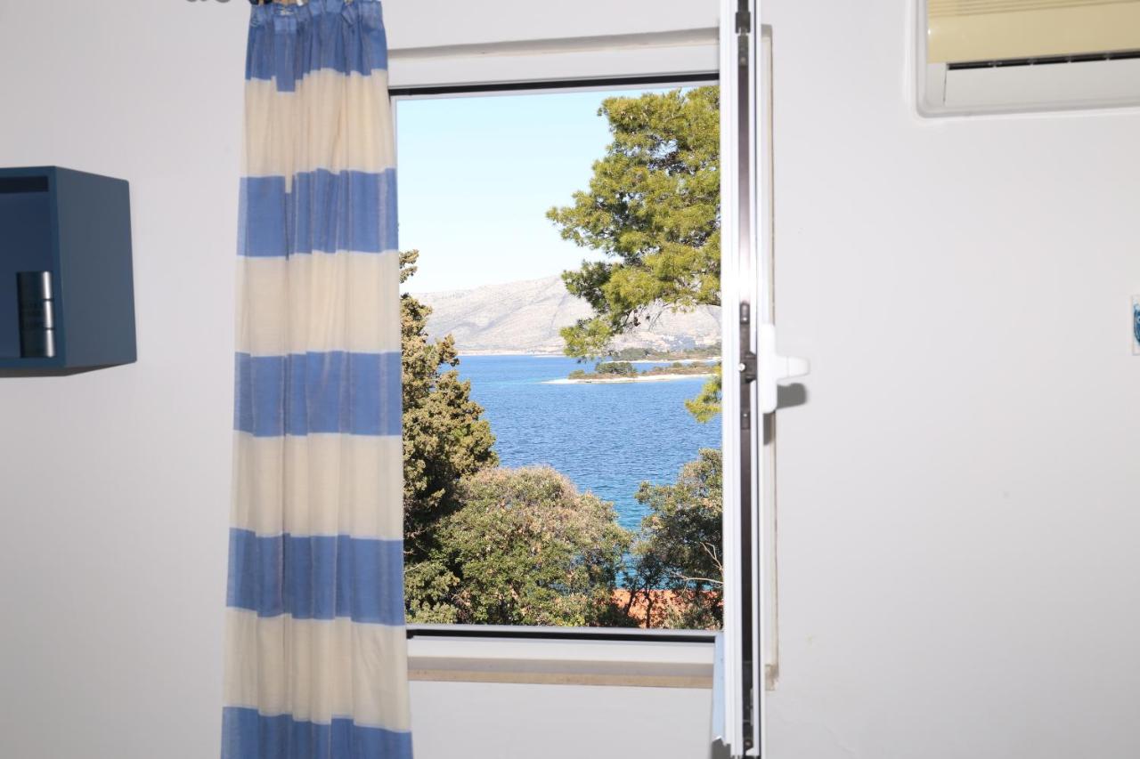 SUNNY BLUE - 3
