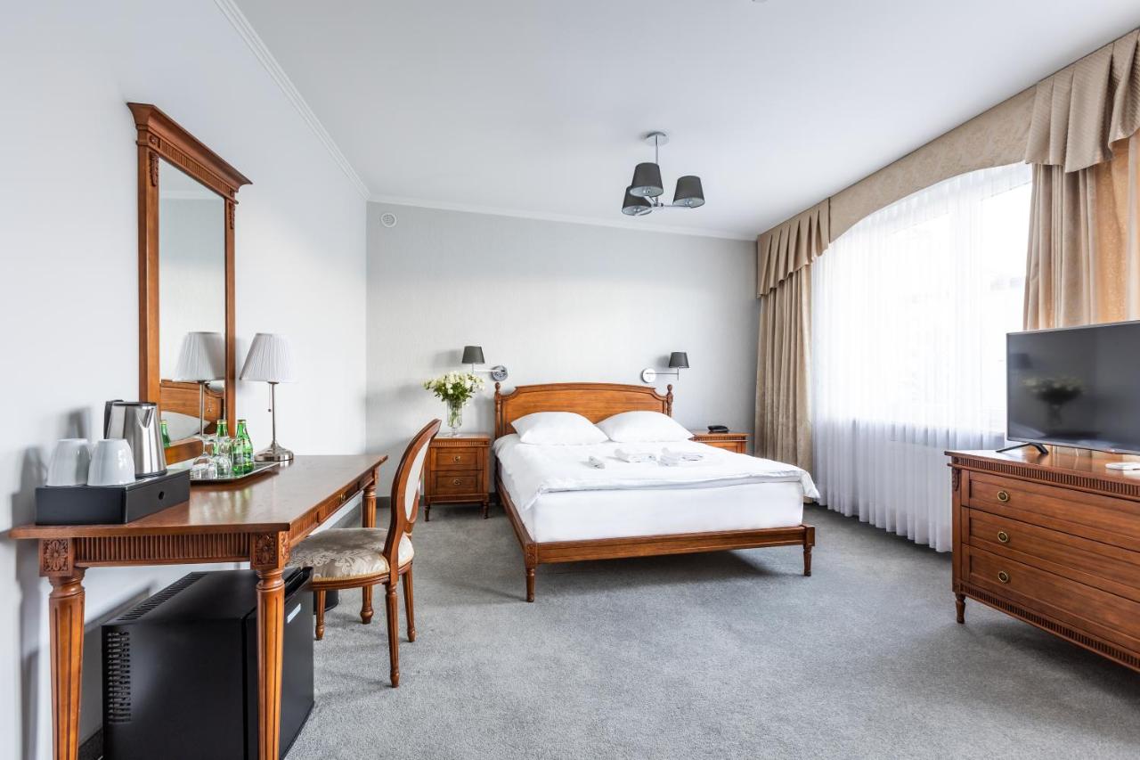 Hotel Pod Złotą Różą - 3