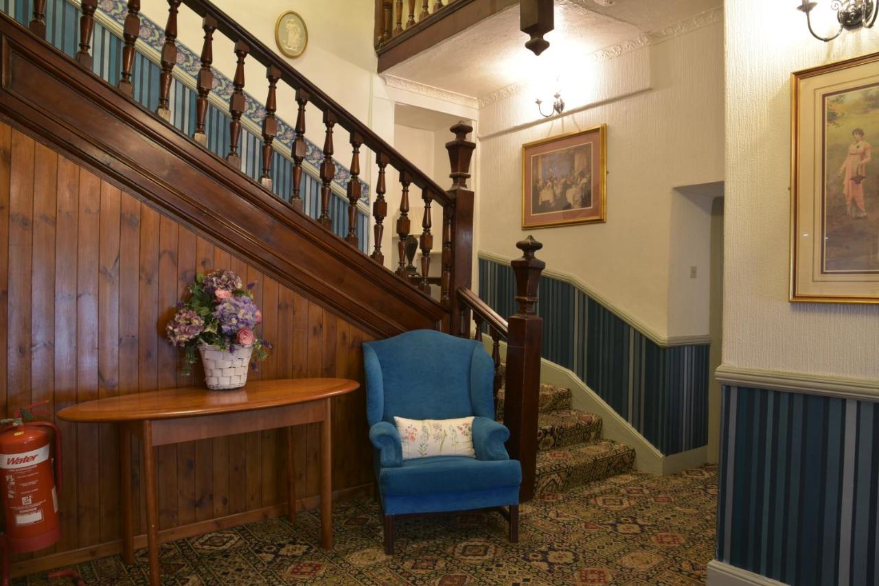 Dinorben Arms Hotel photo 4