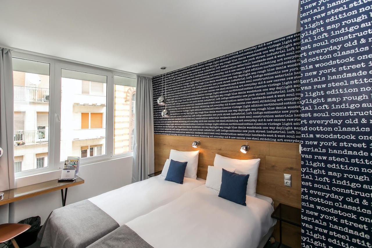 Roombach Hotel Budapest Center photo 2