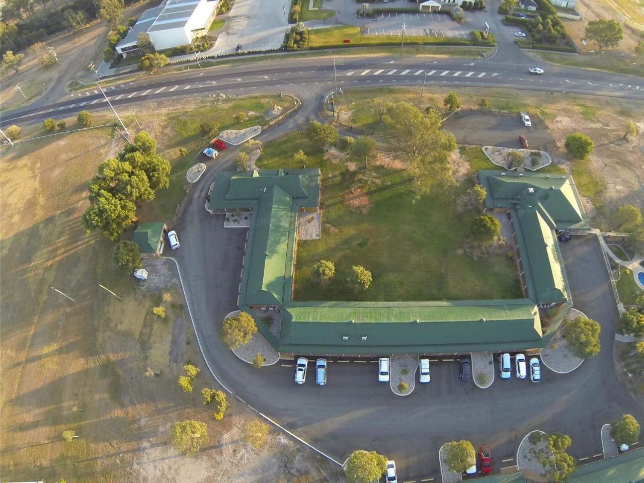 Overlander Homestead Motel photo 4