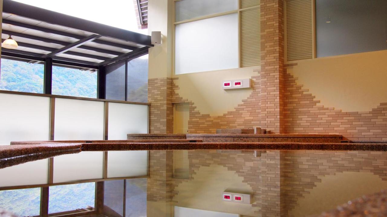 Spring Spa Hotel photo 2
