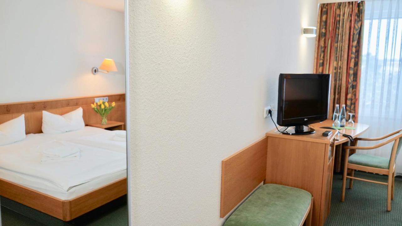 Landhotel Günzburg photo 2