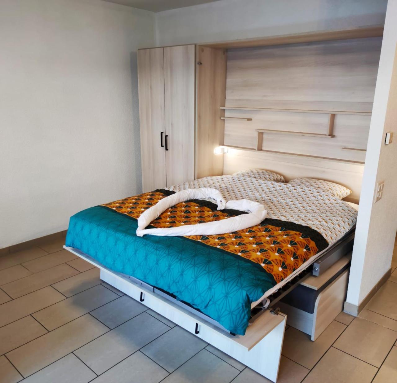 Superbe Studio à Saillon les bains - 3