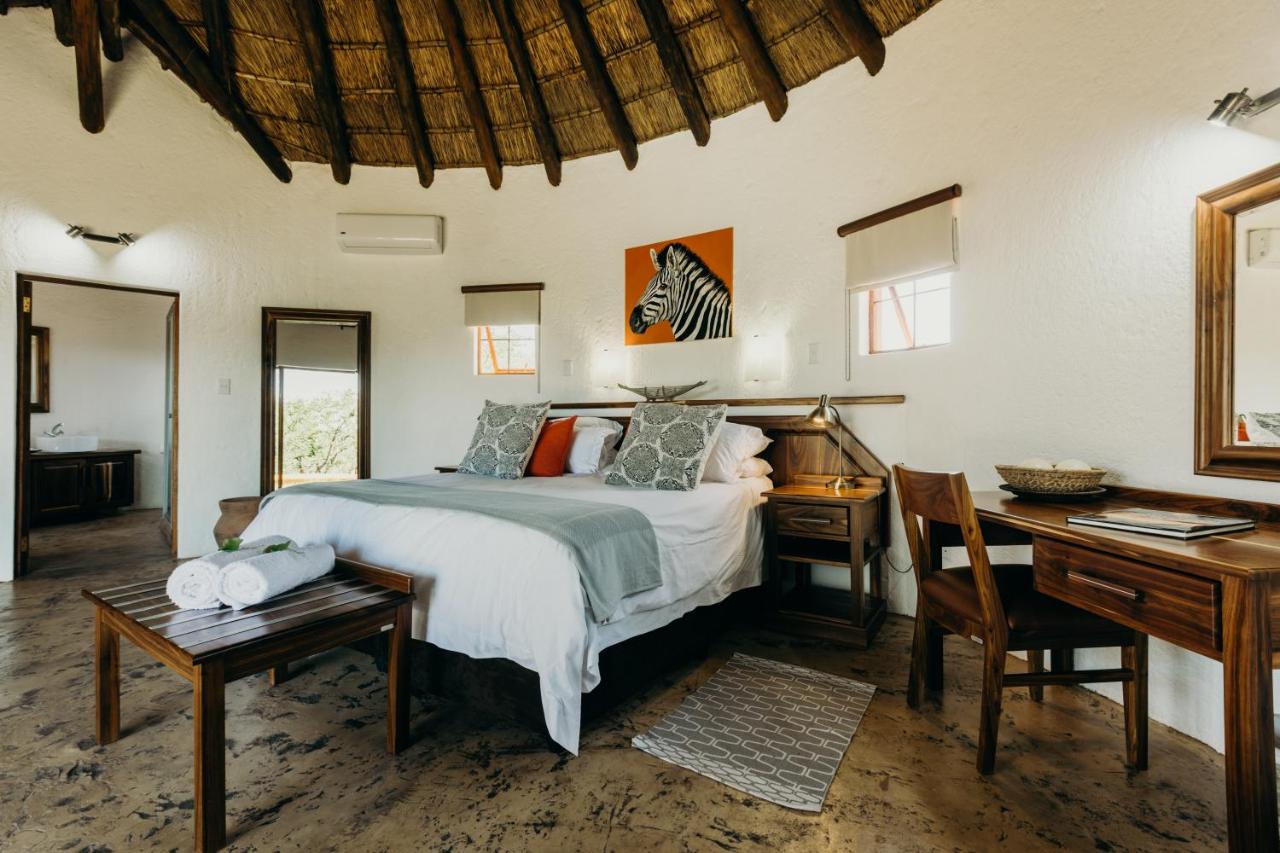 Mopane Bush Lodge