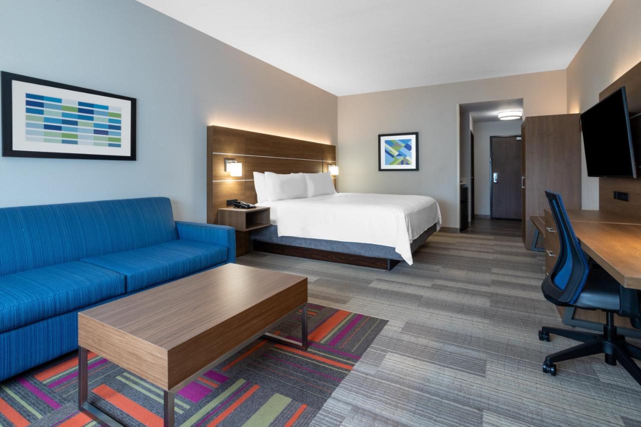 Holiday Inn Express And Suites Wildwood The Villages By IHG photo 3