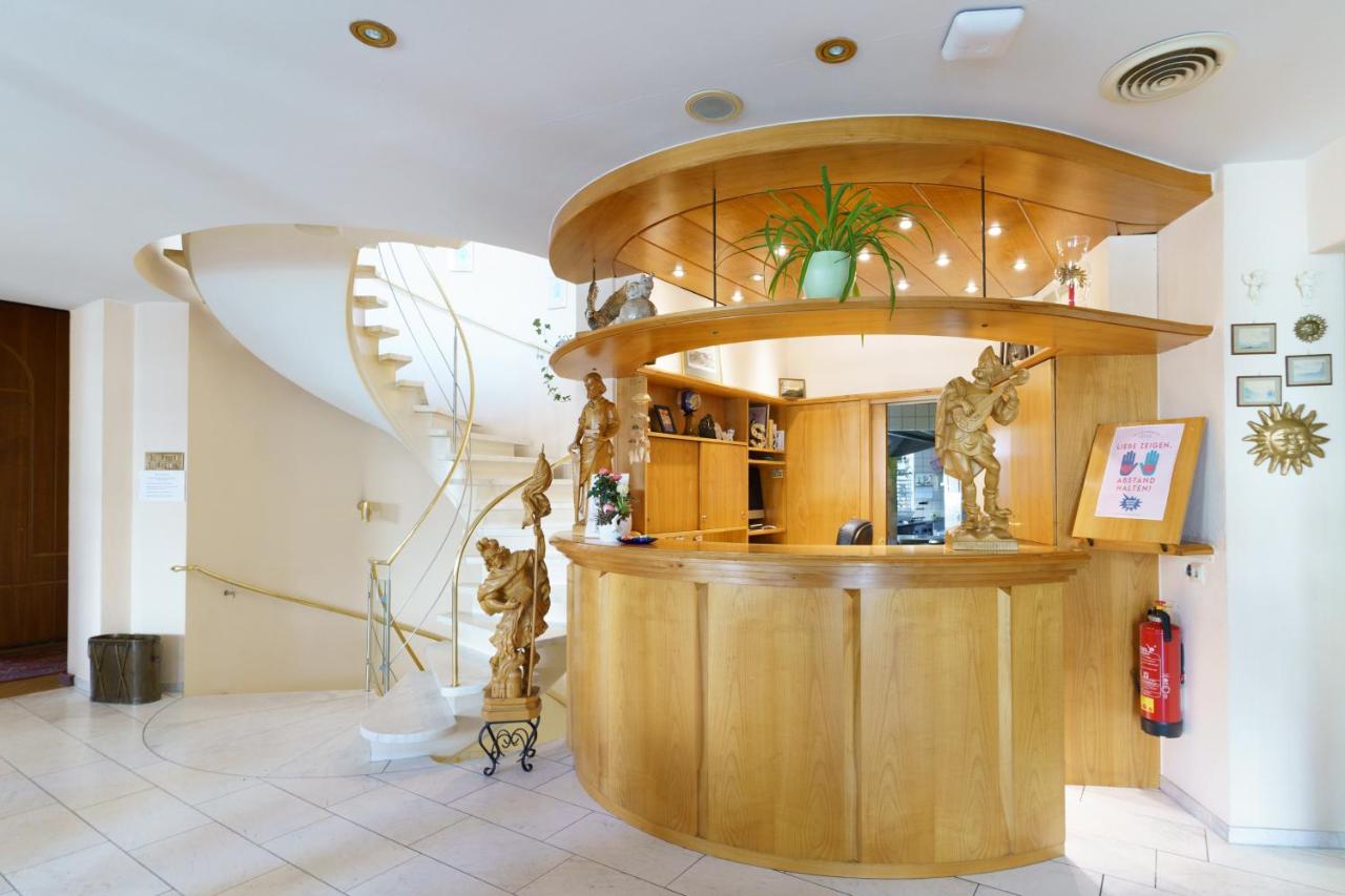 Hotel Sonne photo 2