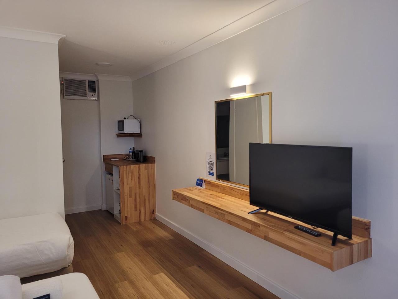 Foto - SureStay Hotel by Best Western The Clarence on Melville