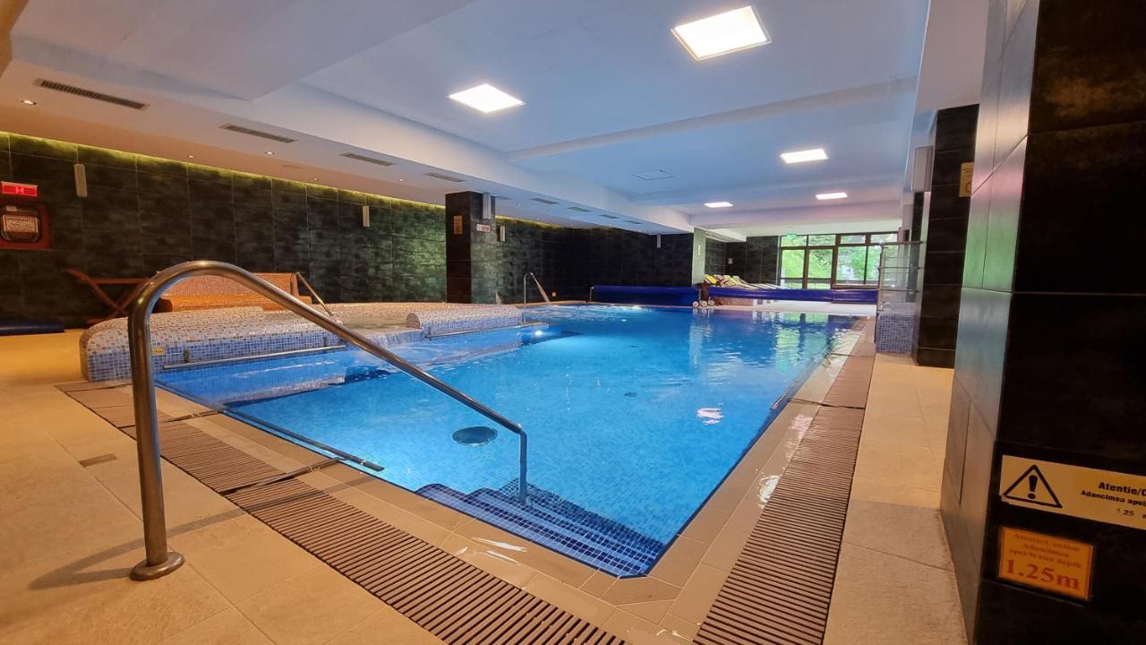 Hotel Escalade - 2
