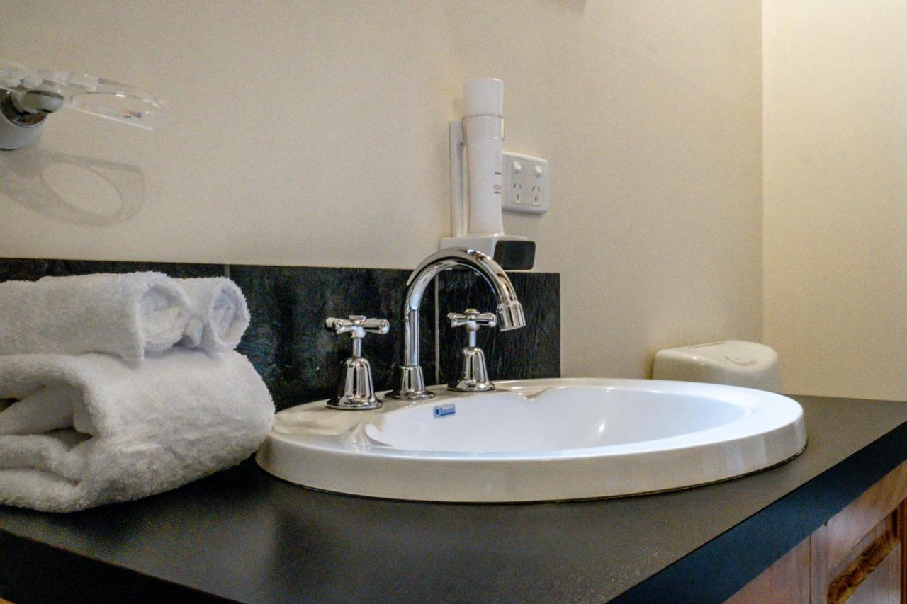 Freycinet Cottage 1 – Bluestone photo 4